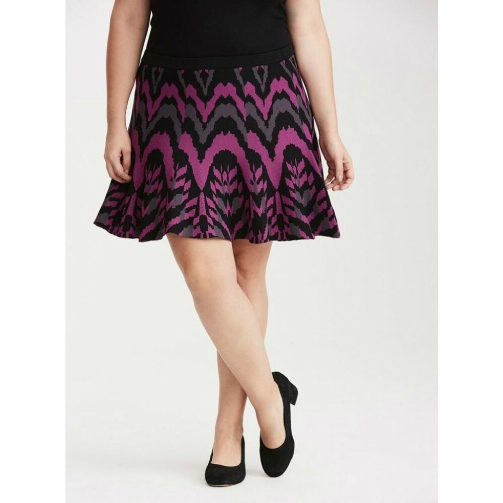 Torrid Womens Skirt Size 2 2X 18 20‎ Black Purple Gray Sweater Knit Skater Style